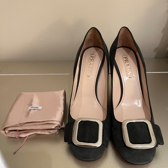 NEW! Prada shoes - Picture 2 of 7